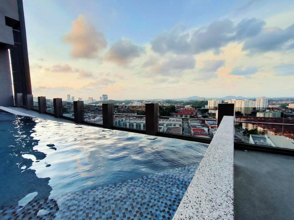 Imperio Residence Bathtub Studio At Malacca Town-Near Jonker Street Bagian luar foto
