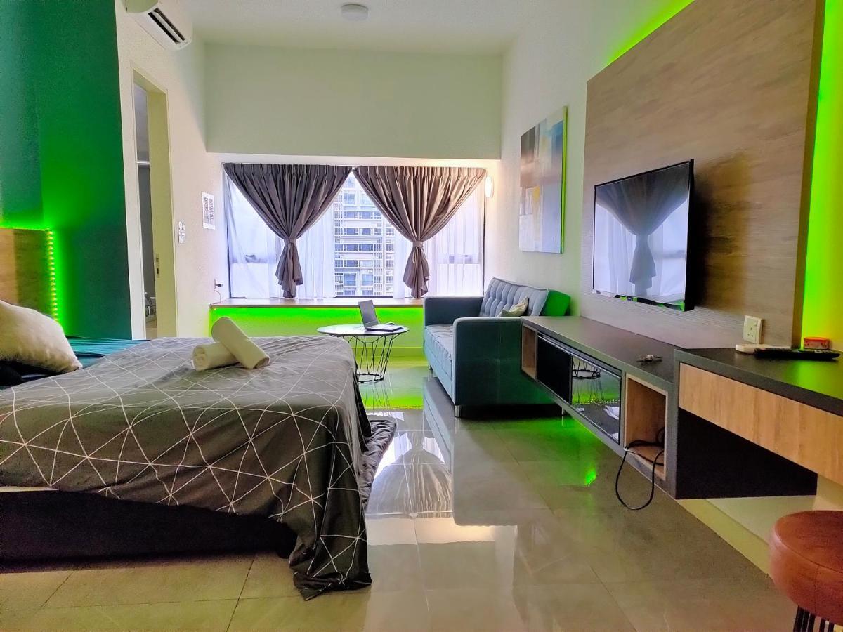 Imperio Residence Bathtub Studio At Malacca Town-Near Jonker Street Bagian luar foto