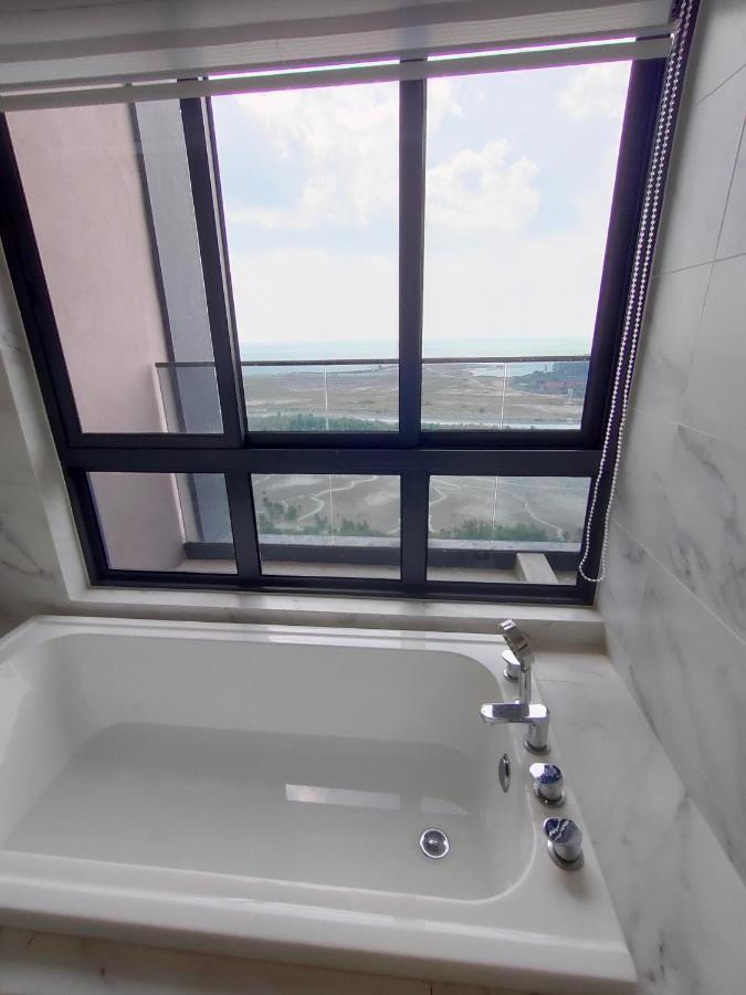 Imperio Residence Bathtub Studio At Malacca Town-Near Jonker Street Bagian luar foto